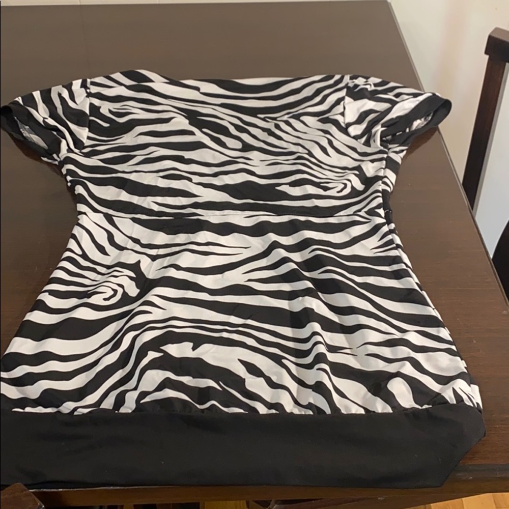 Shirt - Picture 2 of 2